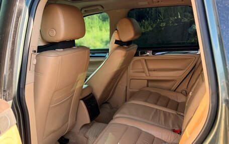 Volkswagen Touareg III, 2004 год, 640 000 рублей, 11 фотография