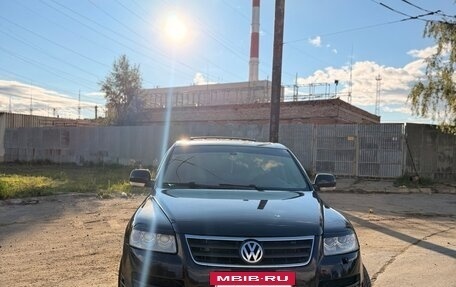 Volkswagen Touareg III, 2004 год, 640 000 рублей, 7 фотография