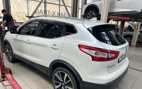 Nissan Qashqai, 2017 год, 1 960 000 рублей, 2 фотография