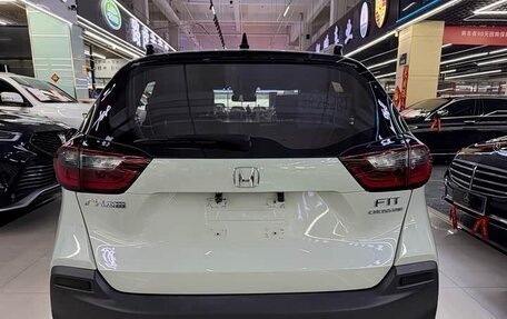 Honda Fit, 2022 год, 1 060 000 рублей, 7 фотография