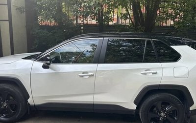 Toyota RAV4, 2021 год, 3 350 000 рублей, 1 фотография