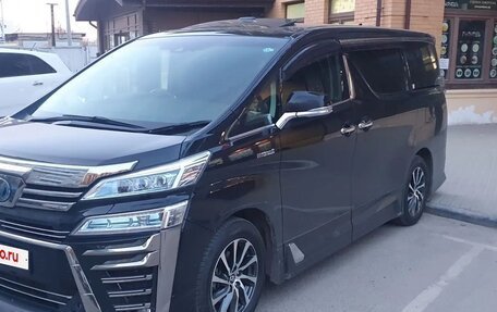Toyota Vellfire II, 2018 год, 4 490 000 рублей, 10 фотография