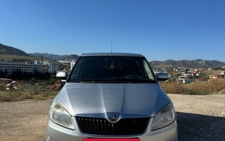 Skoda Fabia II, 2010 год, 450 000 рублей, 9 фотография