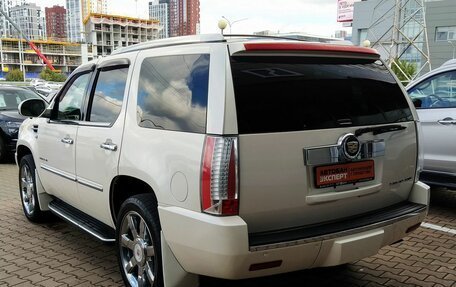 Cadillac Escalade III, 2013 год, 2 300 000 рублей, 6 фотография