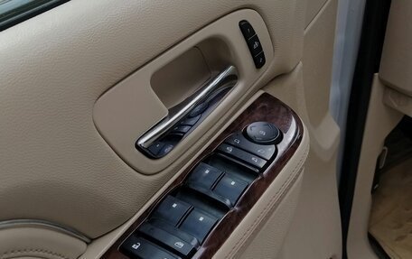 Cadillac Escalade III, 2013 год, 2 300 000 рублей, 7 фотография