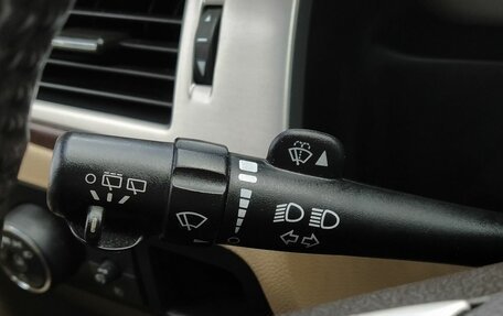 Cadillac Escalade III, 2013 год, 2 300 000 рублей, 13 фотография