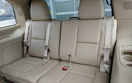 Cadillac Escalade III, 2013 год, 2 300 000 рублей, 30 фотография