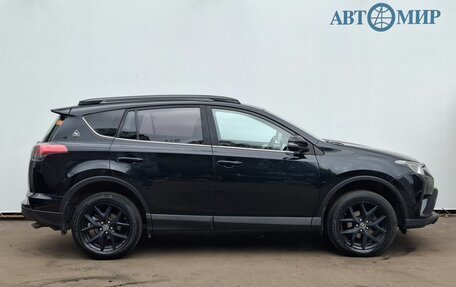 Toyota RAV4, 2019 год, 2 450 000 рублей, 4 фотография