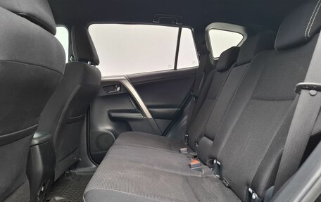 Toyota RAV4, 2019 год, 2 450 000 рублей, 11 фотография