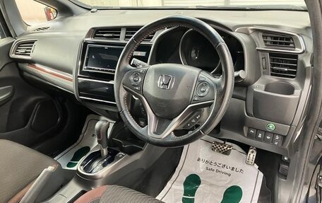 Honda Fit III, 2018 год, 1 110 000 рублей, 14 фотография