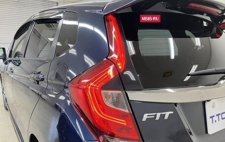 Honda Fit III, 2018 год, 1 110 000 рублей, 8 фотография