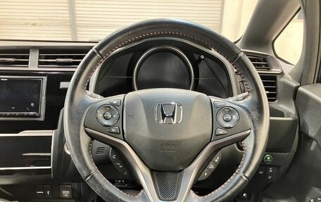 Honda Fit III, 2018 год, 1 110 000 рублей, 16 фотография