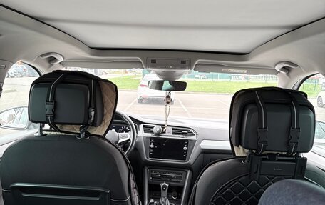 Volkswagen Tiguan II, 2021 год, 3 000 000 рублей, 13 фотография