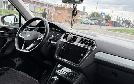 Volkswagen Tiguan II, 2021 год, 3 000 000 рублей, 10 фотография