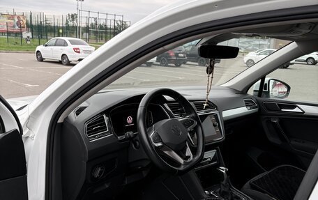Volkswagen Tiguan II, 2021 год, 3 000 000 рублей, 7 фотография