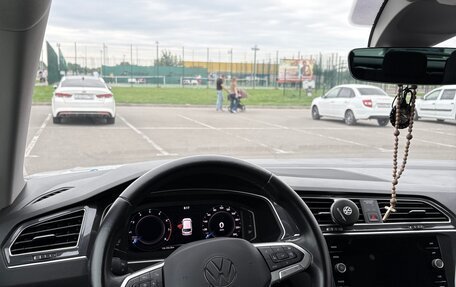 Volkswagen Tiguan II, 2021 год, 3 000 000 рублей, 11 фотография