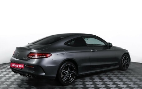 Mercedes-Benz C-Класс, 2019 год, 3 449 000 рублей, 5 фотография