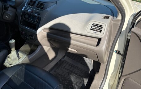 Chevrolet Cobalt II, 2013 год, 655 000 рублей, 12 фотография