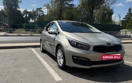 KIA cee'd III, 2016 год, 1 300 000 рублей, 2 фотография