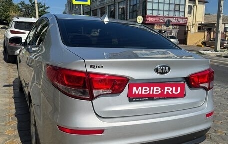 KIA Rio IV, 2017 год, 1 300 000 рублей, 3 фотография