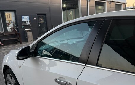 Chevrolet Cruze II, 2011 год, 760 000 рублей, 4 фотография