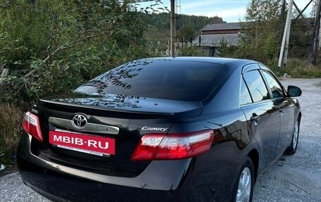 Toyota Camry, 2011 год, 1 500 000 рублей, 2 фотография