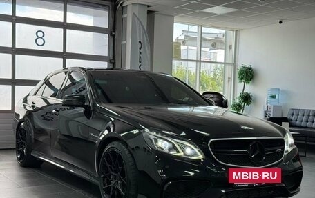 Mercedes-Benz E-Класс AMG, 2014 год, 3 770 000 рублей, 6 фотография