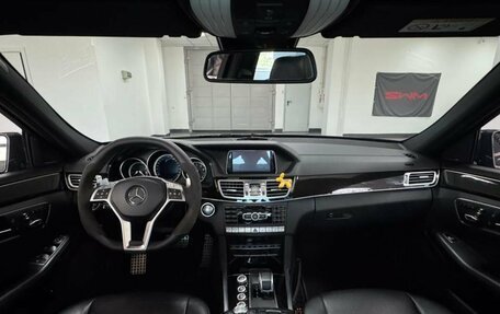 Mercedes-Benz E-Класс AMG, 2014 год, 3 770 000 рублей, 14 фотография