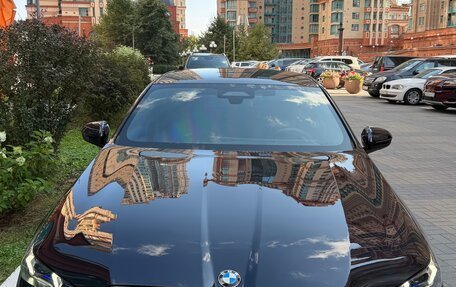 BMW 5 серия, 2024 год, 6 100 000 рублей, 3 фотография