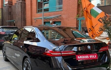 BMW 5 серия, 2024 год, 6 100 000 рублей, 6 фотография