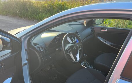 Hyundai Solaris II рестайлинг, 2012 год, 719 000 рублей, 5 фотография
