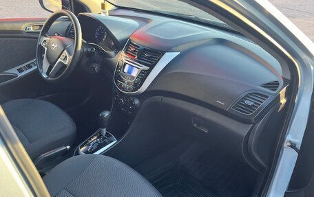 Hyundai Solaris II рестайлинг, 2012 год, 719 000 рублей, 12 фотография
