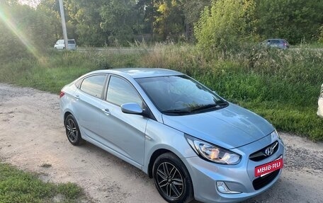 Hyundai Solaris II рестайлинг, 2012 год, 719 000 рублей, 18 фотография
