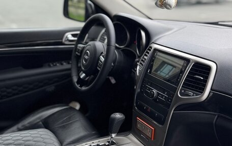 Jeep Grand Cherokee, 2012 год, 2 100 000 рублей, 11 фотография