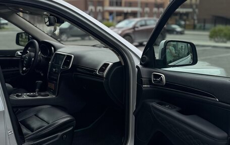 Jeep Grand Cherokee, 2012 год, 2 100 000 рублей, 10 фотография