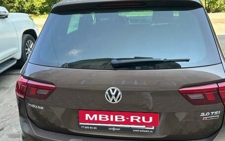 Volkswagen Tiguan II, 2017 год, 1 999 000 рублей, 2 фотография