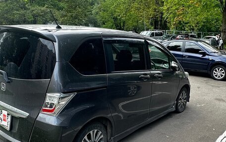 Honda Freed I, 2013 год, 1 100 000 рублей, 6 фотография