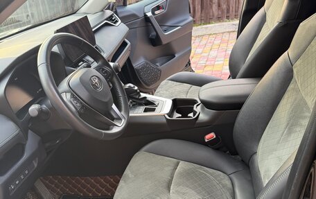Toyota RAV4, 2024 год, 5 100 000 рублей, 18 фотография