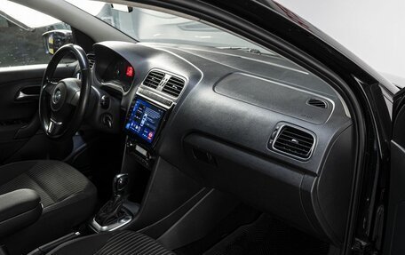 Volkswagen Polo VI (EU Market), 2013 год, 870 000 рублей, 16 фотография