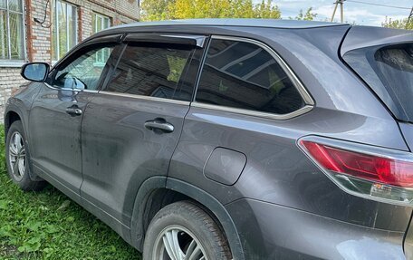 Toyota Highlander III, 2014 год, 3 600 000 рублей, 3 фотография