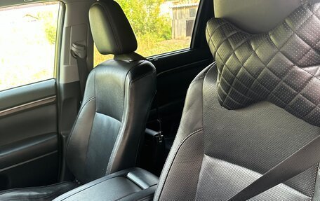 Toyota Highlander III, 2014 год, 3 600 000 рублей, 8 фотография