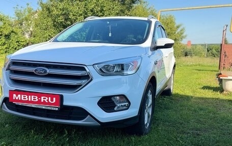 Ford Kuga III, 2017 год, 1 950 000 рублей, 2 фотография