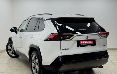 Toyota RAV4, 2019 год, 3 145 000 рублей, 4 фотография