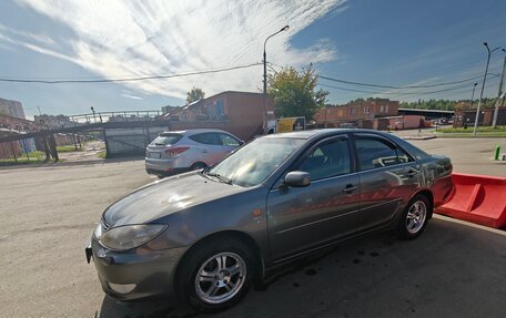 Toyota Camry V40, 2005 год, 880 000 рублей, 1 фотография