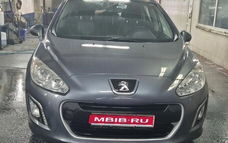 Peugeot 308 II, 2011 год, 450 000 рублей, 1 фотография