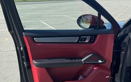 Porsche Cayenne III, 2020 год, 10 890 000 рублей, 27 фотография