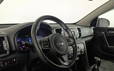 KIA Sportage IV рестайлинг, 2018 год, 1 650 000 рублей, 9 фотография
