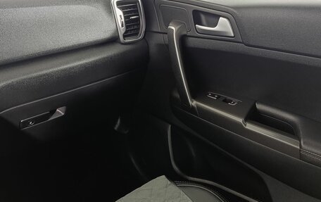 KIA Sportage IV рестайлинг, 2018 год, 1 650 000 рублей, 14 фотография