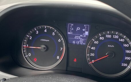 Hyundai Solaris II рестайлинг, 2015 год, 960 000 рублей, 9 фотография