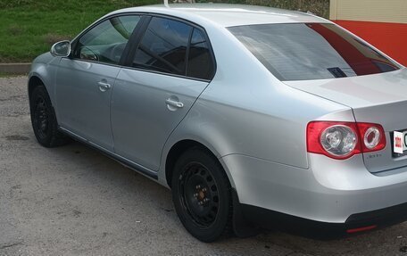 Volkswagen Jetta VI, 2010 год, 650 000 рублей, 5 фотография